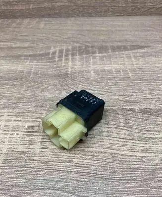Nissan X-Trail T30 Other relay 2523079972