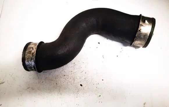 Skoda Octavia Mk2 (1Z) Intercooler hose/pipe 1k0145832e