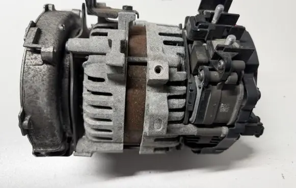 KIA Rio Generator/alternator 3630007000