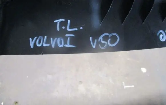 Volvo V50 (D)pillar trim (top) 8641770
