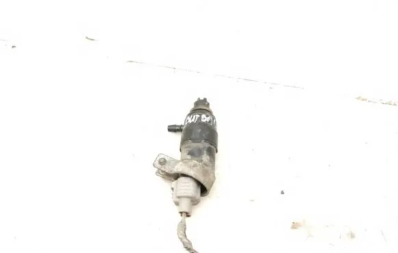 Subaru Outback Windscreen/windshield washer pump 1167217