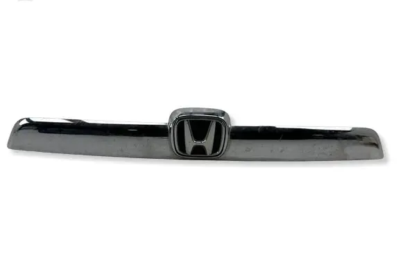 Honda CR-V Trunk door license plate light bar 74890