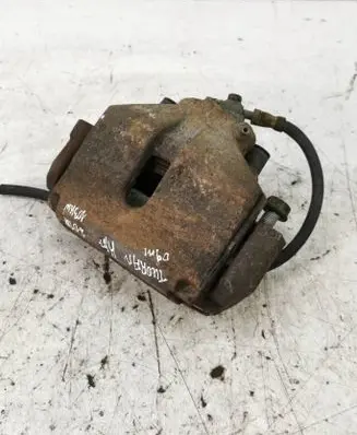 Volkswagen Cross Touran I Front brake caliper