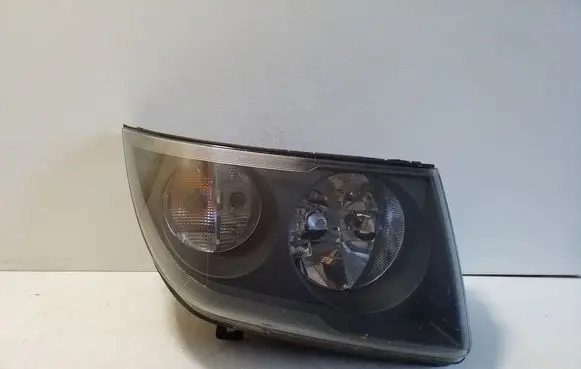 Volkswagen Crafter Headlight/headlamp A9068201461 2E2941005 24761500