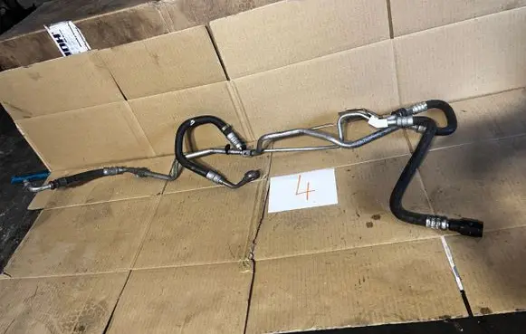 BMW 5 E60 E61 Power steering hose/pipe/line 6766144