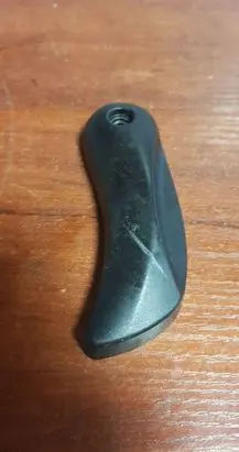 Engine bonnet (hood) release handle