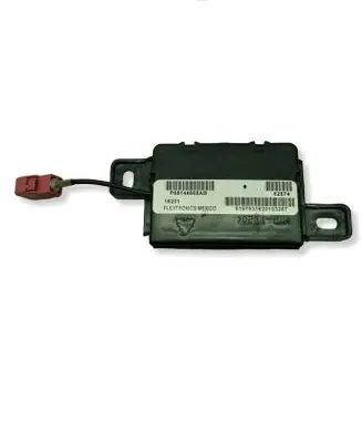 Ram 1500 Aerial antenna amplifier P68144668AB 18201 5197531820103267