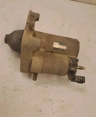 Peugeot 208 Starter motor 9671530880 4280008331