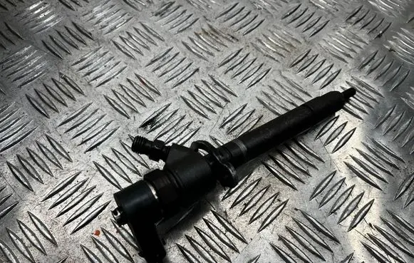 Volvo XC60 Fuel injector 30777526 1705 0445110298