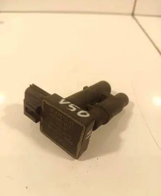 Volvo V50 Exhaust gas pressure sensor 6G9N5L200AB 30785486AA 110380989201
