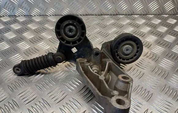 Ford Mondeo Mk III Generator/alternator belt tensioner XS7E10039BA XS7E6A228CC