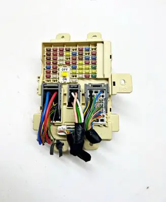 KIA Sportage Fuse module 91950D9720 D97201702161417 1317216006