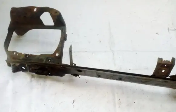 Renault Espace III Radiator support slam panel