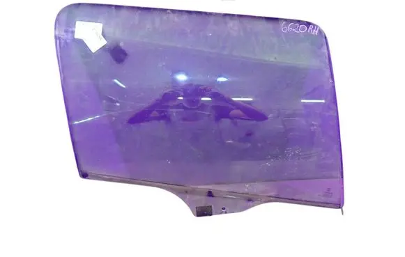 Peugeot 206 Front door window glass four-door 