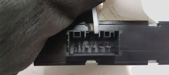 BMW 3 E90 E91 Other control units/modules 8ES00947920 6142912708803