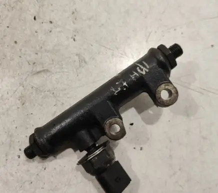 Fuel main line pipe