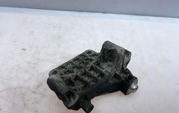 Generator/alternator bracket