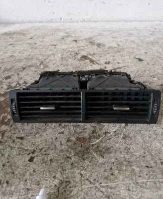 Audi A4 S4 B6 8E 8H Dash center air vent grill