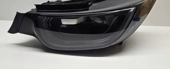 BMW i3 Headlight/headlamp 9853413