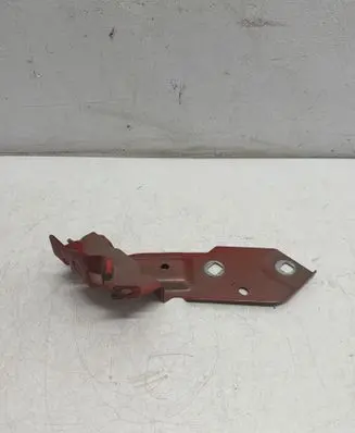 Renault Clio IV Fender mounting bracket 620423958R