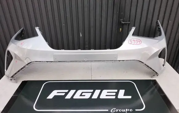 Seat Arona Front bumper 6F9807221 6F9807217