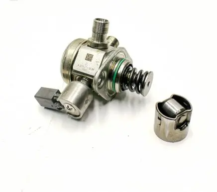 Mercedes-Benz GL X166 Fuel injection high pressure pump A2780701201