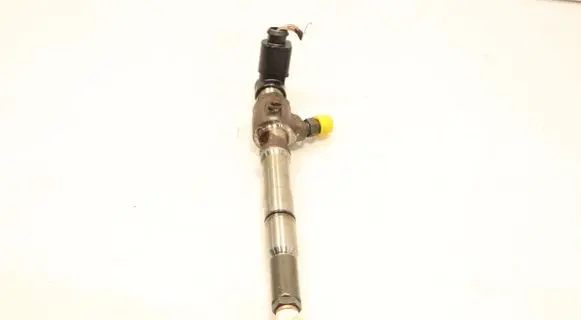 Fuel injector