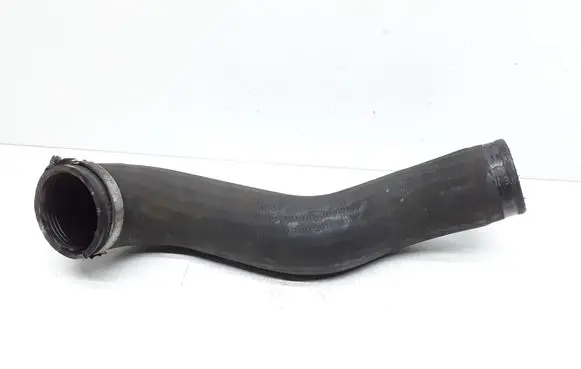Volvo XC90 Intercooler hose/pipe 30778627