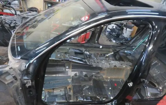 Audi A8 S8 D4 4H Side skirt front trim GMAUTO4574097