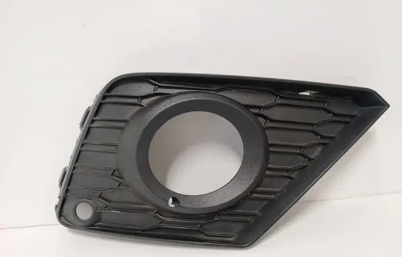 Seat Arona Front bumper lower grill 6F9853666C