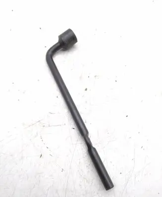 Renault Kadjar Wheel nut wrench 