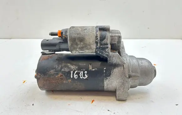 Audi A4 S4 B7 8E 8H Starter motor