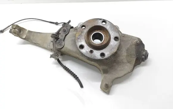 BMW 7 F01 F02 F03 F04 Front wheel hub