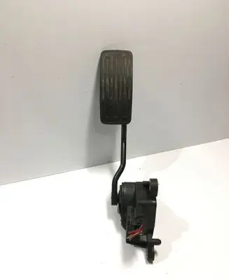 Nissan Qashqai Accelerator throttle pedal 2618B 00436