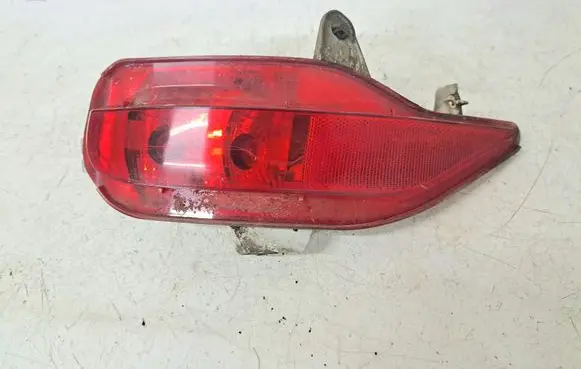 Toyota Avensis T270 Rear fog light 