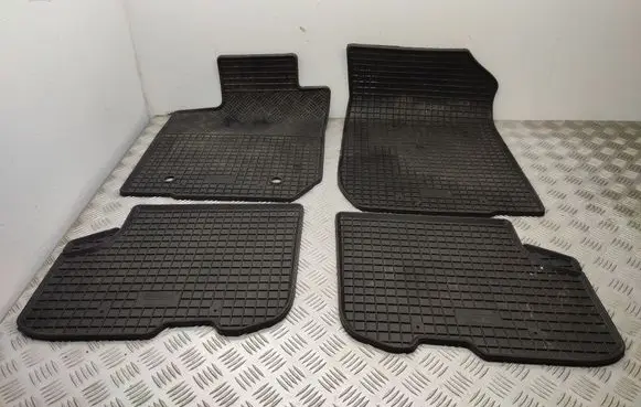 Dacia Logan II Car floor mat set 