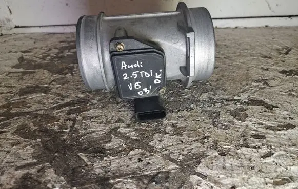 Audi A4 S4 B6 8E 8H Mass air flow meter LM1102 1080317