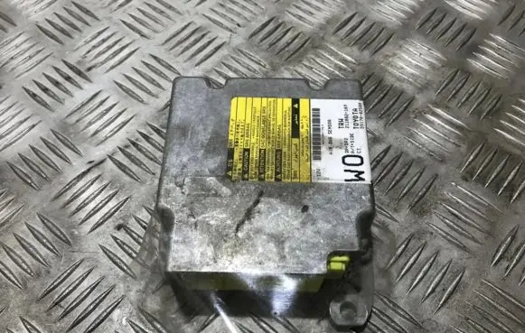 Toyota Corolla E120 E130 Airbag control unit/module 8917002500 89170-02500