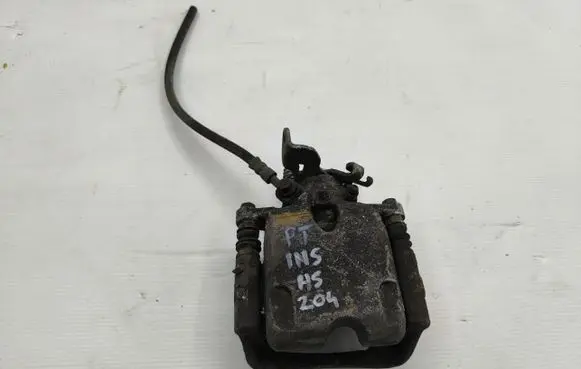 Opel Insignia A Rear brake caliper