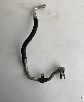 Maserati Ghibli Air conditioning (A/C) pipe/hose 670009874
