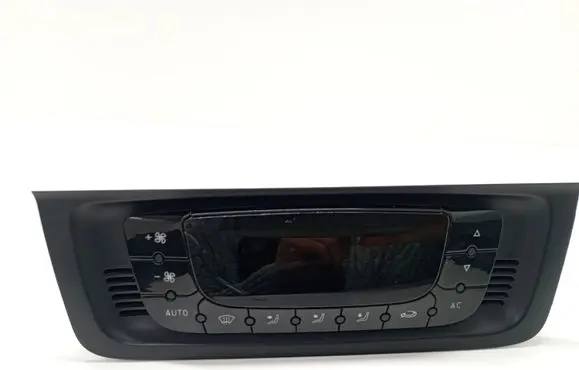 Seat Ibiza IV (6J,6P) Climate control unit 6J0820043C A2C53424497