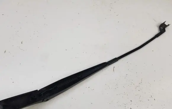 Volkswagen PASSAT B6 Front wiper blade arm 3C1955410B