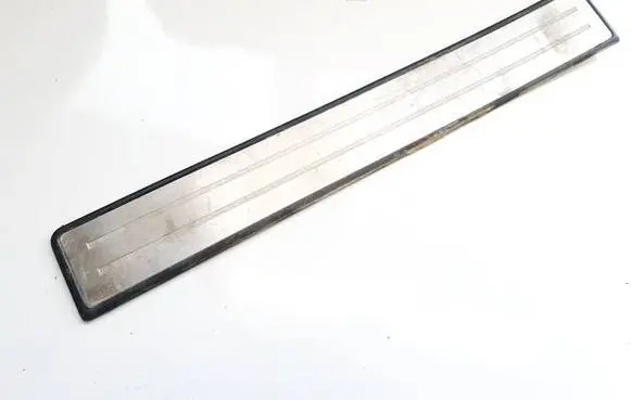 Skoda Superb B5 (3U) Rear sill trim cover 3U0853558J