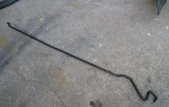 Ford Maverick Engine bonnet/hood prop rod/strut 