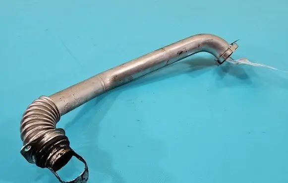 Intercooler hose/pipe