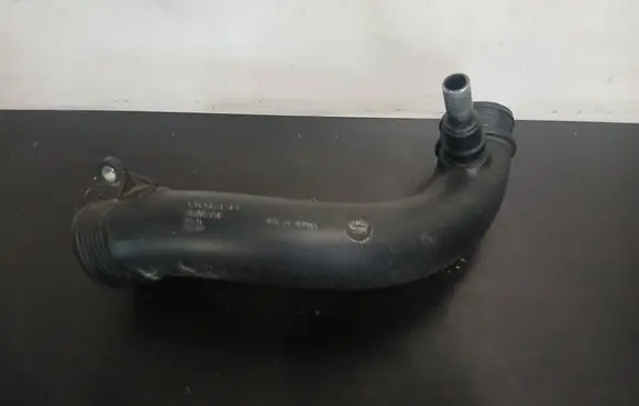 Volvo XC90 Intercooler hose/pipe 30714480