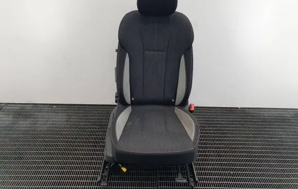 Skoda Kamiq Front passenger seat 