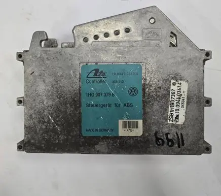 Volkswagen Golf III ABS control unit/module 1H0907379B 3X5313 10094103134