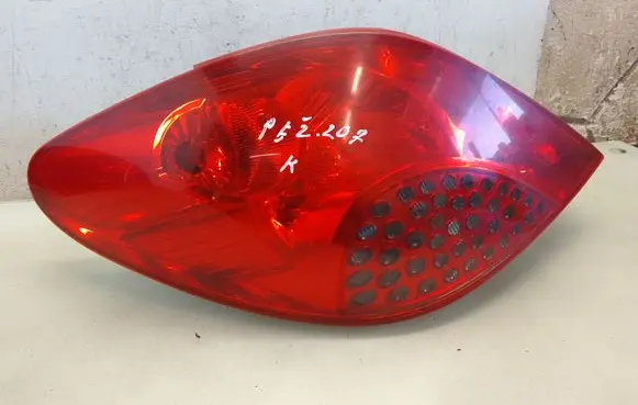 Peugeot 207 Rear/tail lights