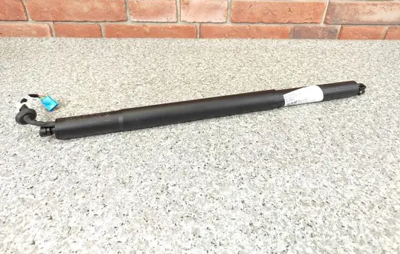 BMW X7 G07 Tailgate/trunk strut/damper 9482803